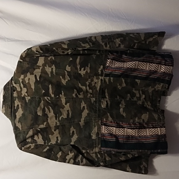 Sans Souci camo and skull jacket size small - Picture 7 of 8